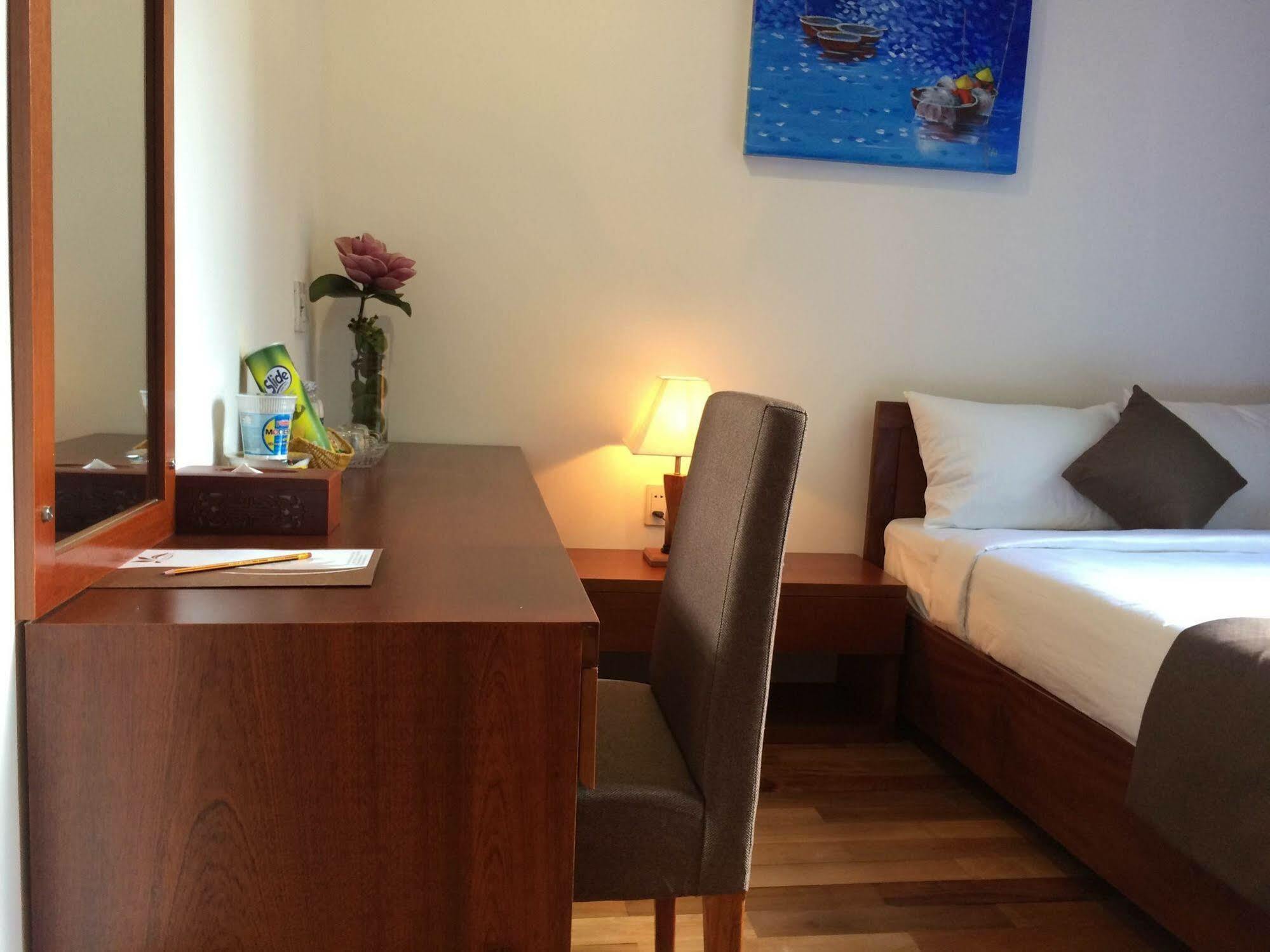 דה נאנג Ocean Flower Hotel מראה חיצוני תמונה