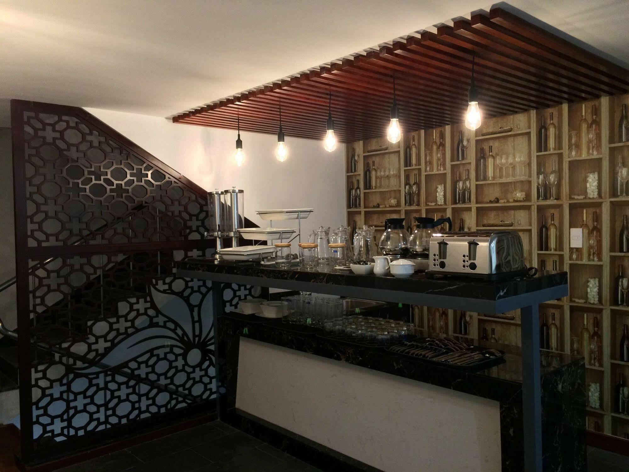 דה נאנג Ocean Flower Hotel מראה חיצוני תמונה